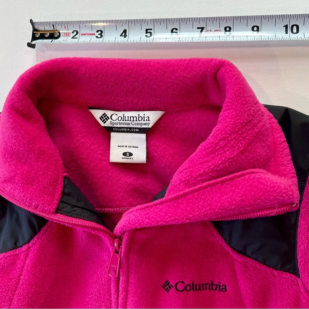 Columbia Women's Fuchsia and Black Jacket Pockets Barbie - Picture 9 of 12